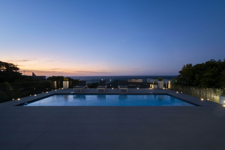 To Let 4 Bedroom Property for Rent in Llandudno Western Cape